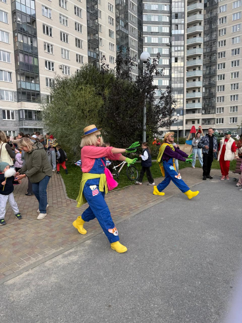 Праздник август.jpg